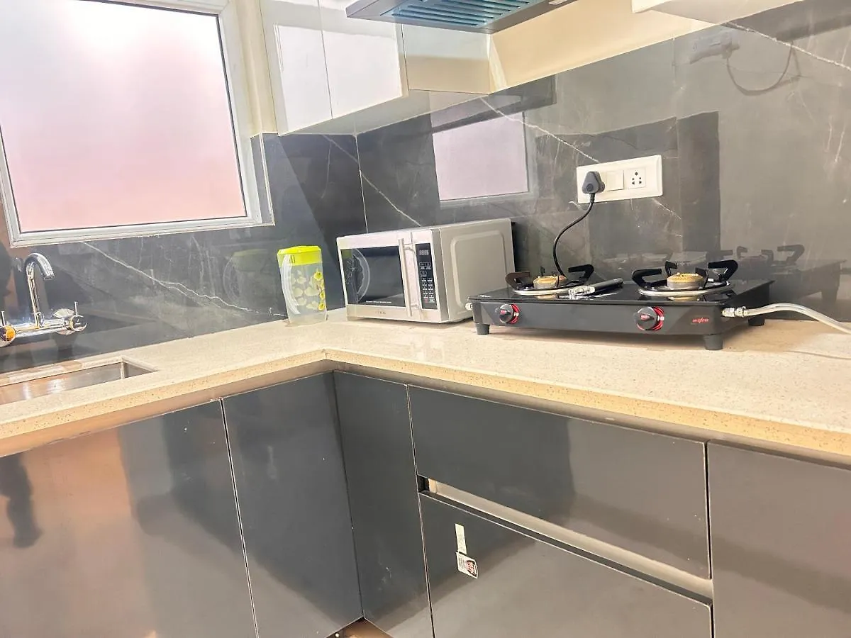 Lime Tree Service Apartment - Medanta Medicity, Gurgaon Hotel