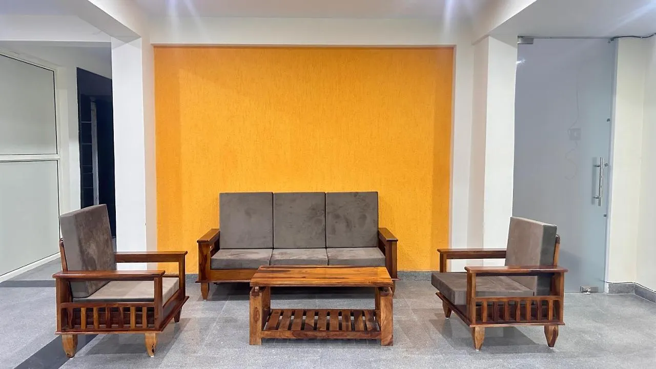 Lime Tree Service Apartment - Medanta Medicity, Gurgaon Hotel