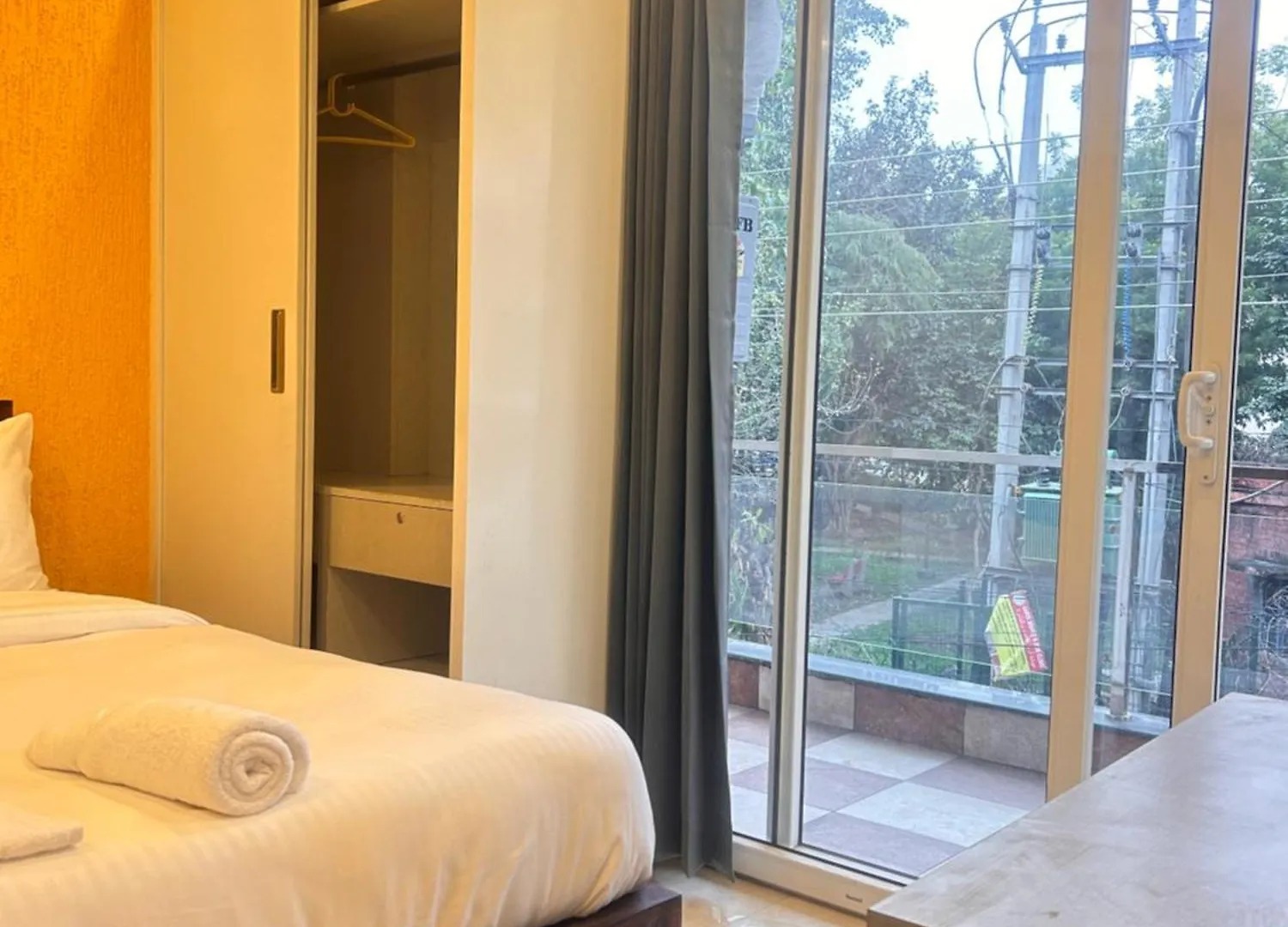 Lime Tree Service Apartment - Medanta Medicity, Gurgaon Hotel