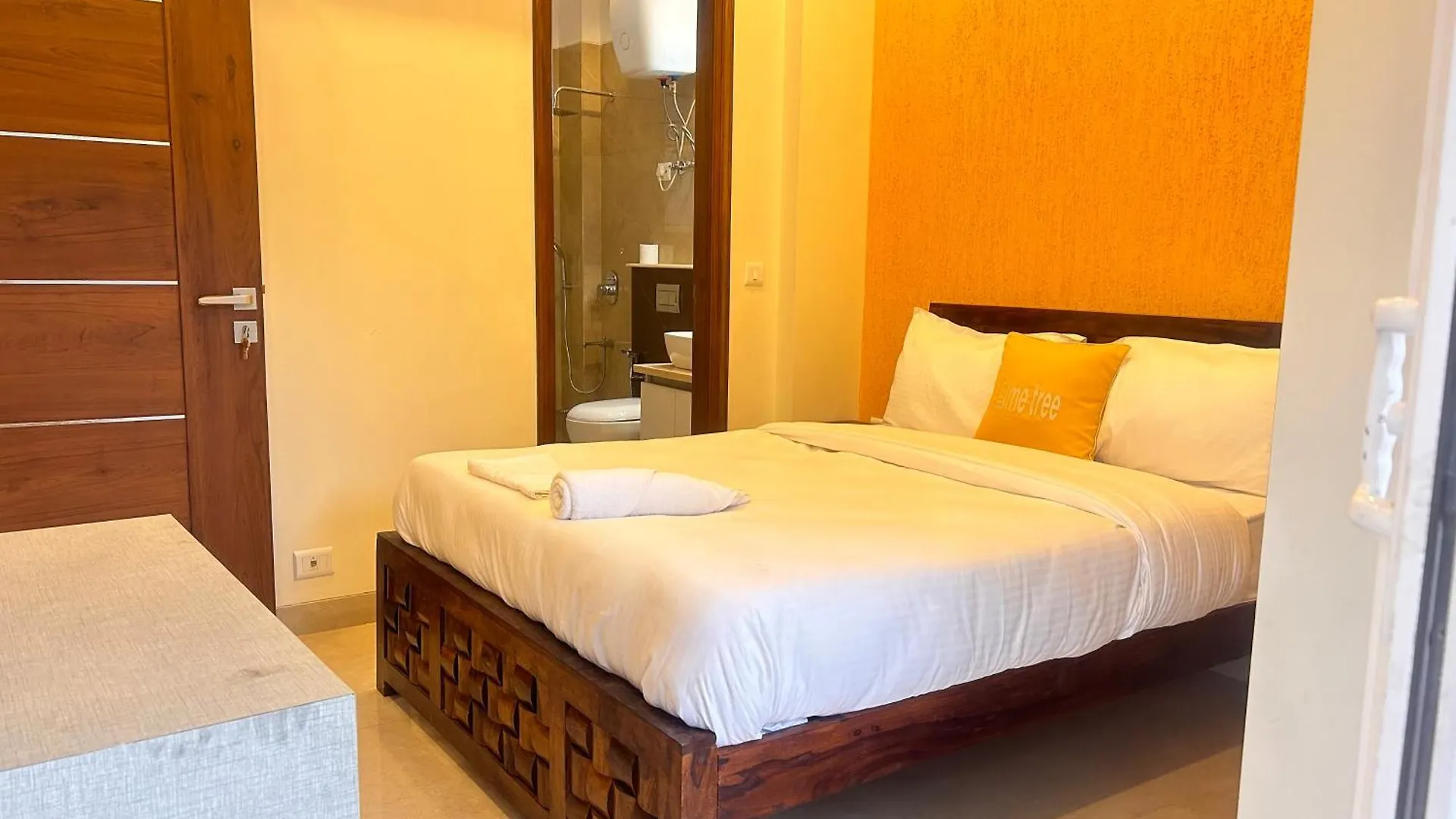 Lime Tree Service Apartment - Medanta Medicity, Gurgaon Hotel