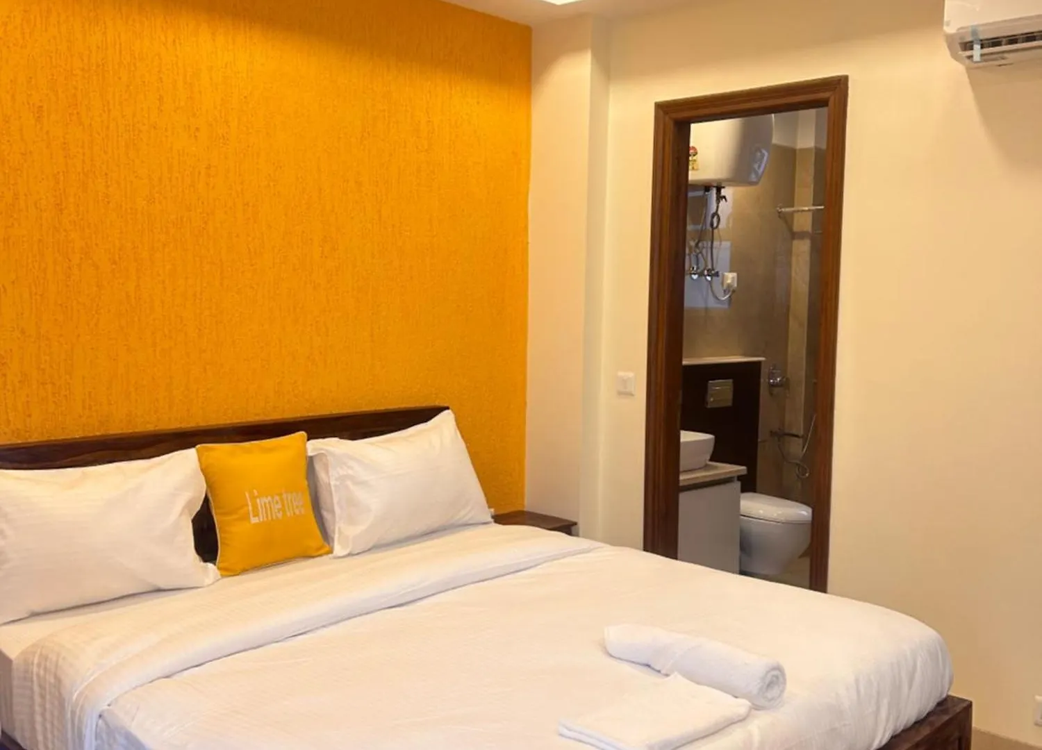 Lime Tree Service Apartment - Medanta Medicity, Gurgaon 3*,  Indie