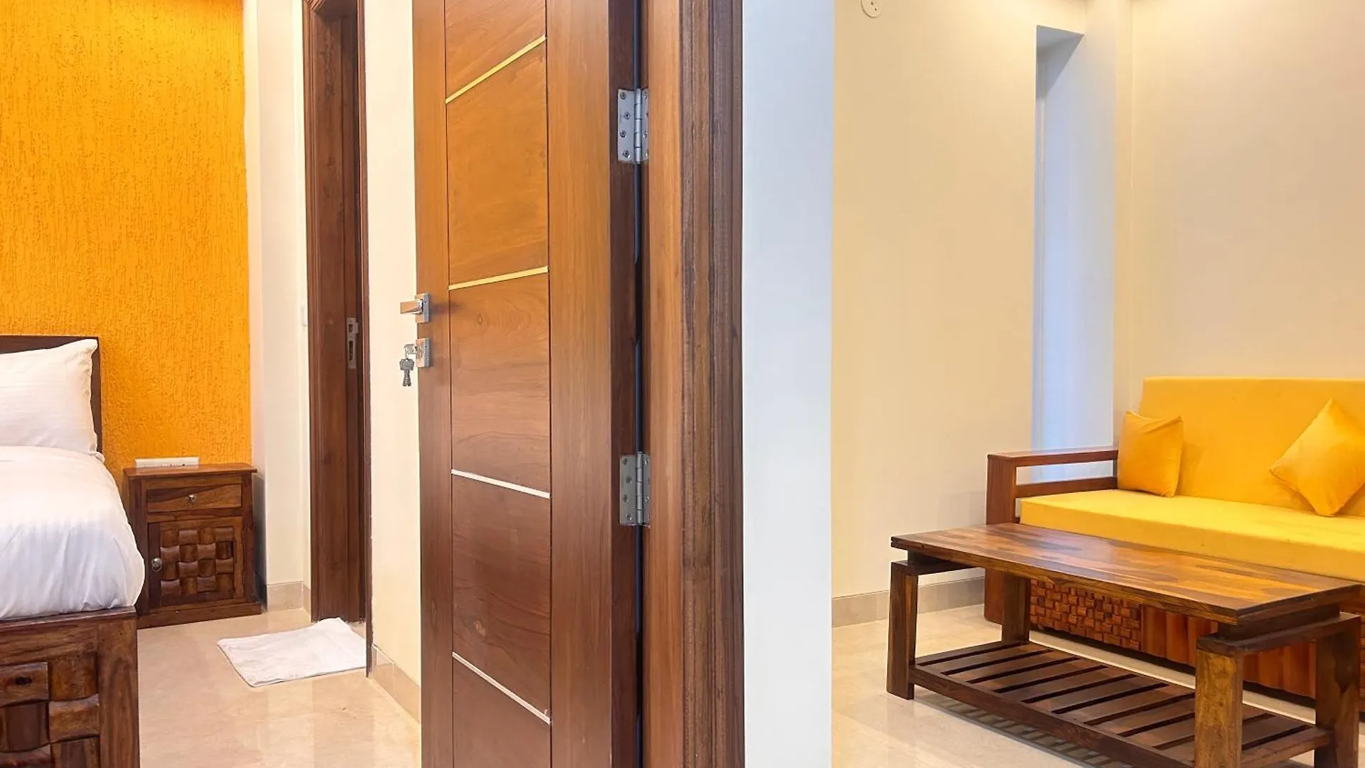Lime Tree Service Apartment - Medanta Medicity, Gurgaon Hotel
