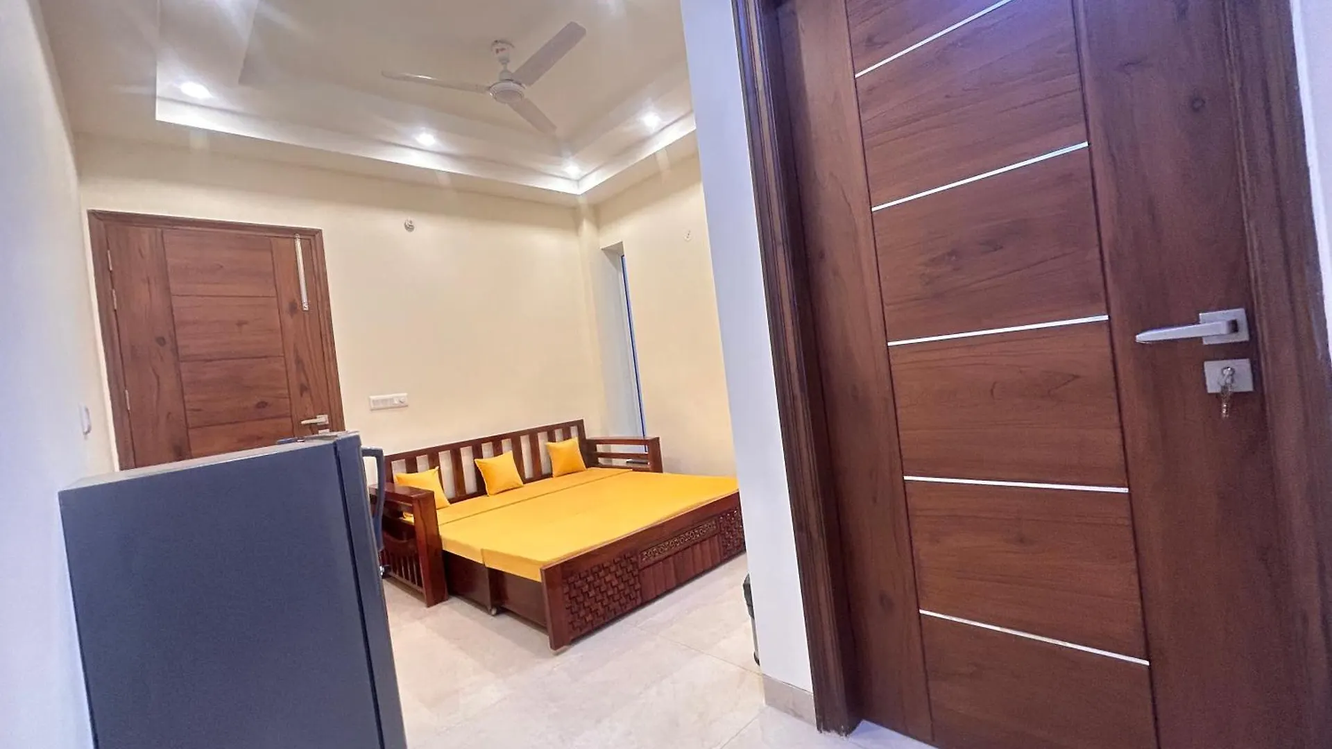 Lime Tree Service Apartment - Medanta Medicity, Gurgaon Hotel